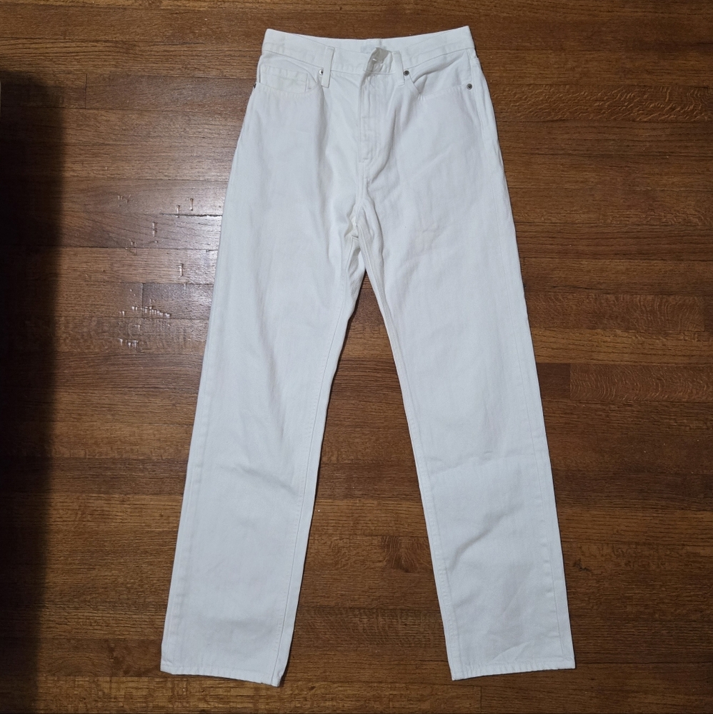Uniqlo white relaxed straight leg high rise cotton jeans Size 25